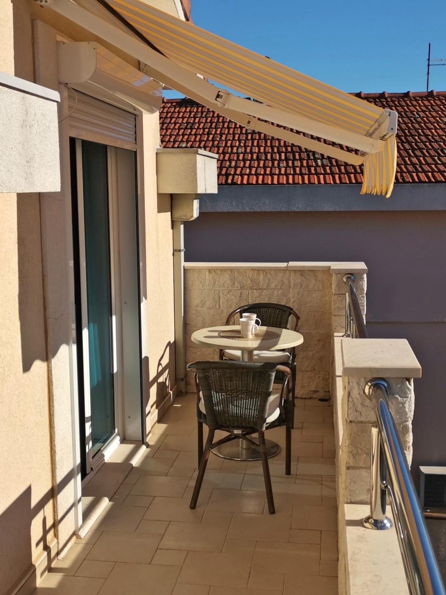 Apartmani Kenova 5 Herceg Novi Exterior photo